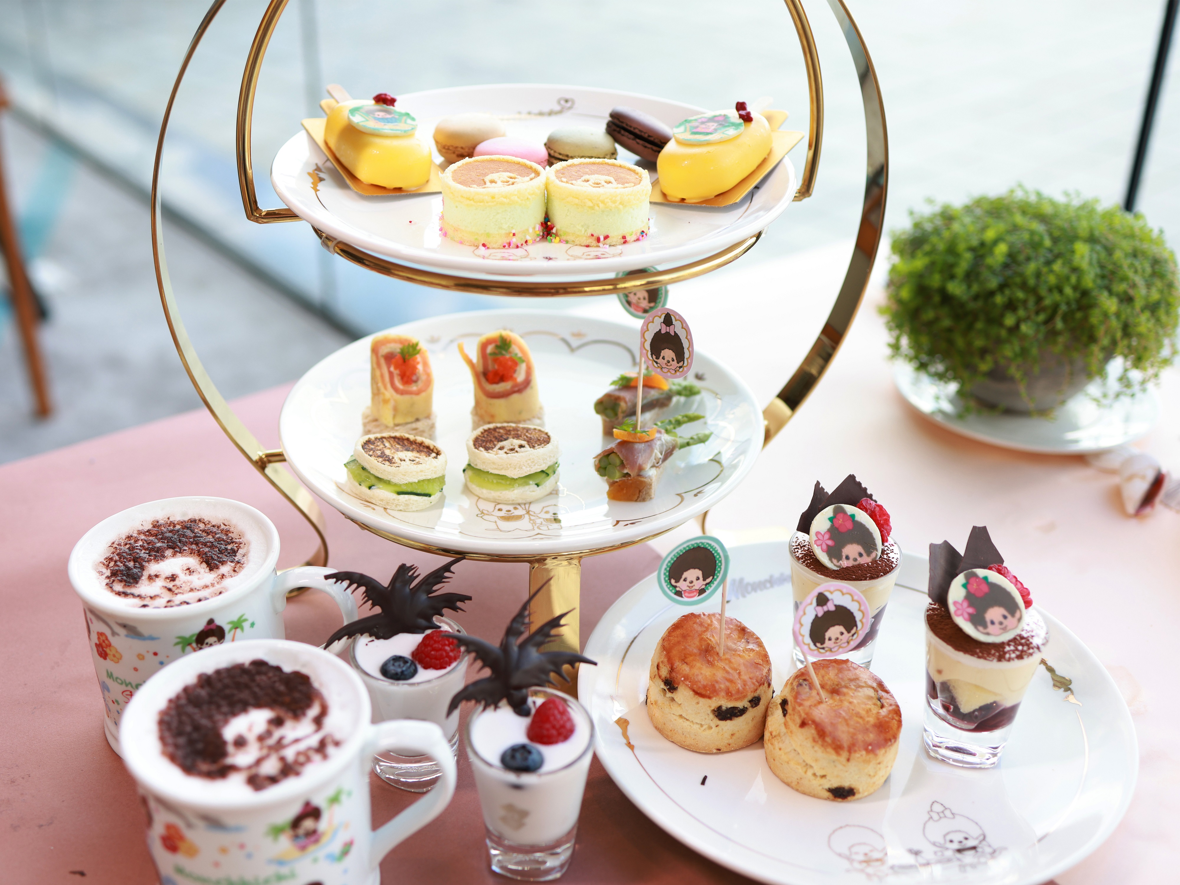 香港のホテルにモンチッチテーマのステイケーションルームが登場